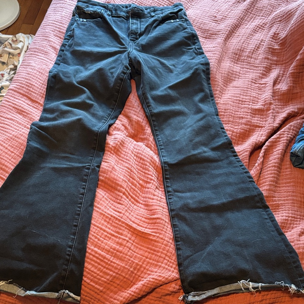 American Eagle Women's Flared Black Jeans 8